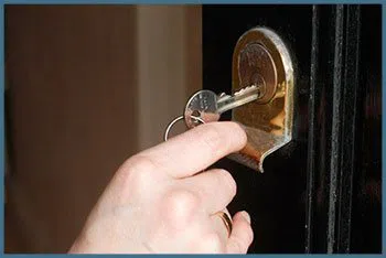 Safe Key Shop Kansas City, MO 816-227-1015 - 7-door-unlock